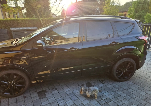 Ford Kuga cena 88000 przebieg: 65000, rok produkcji 2018 z Olsztyn małe 79